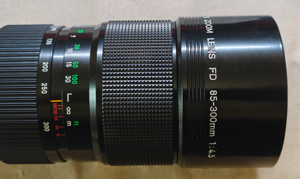 Canon FD 85-300mm f4.5 disassembly
